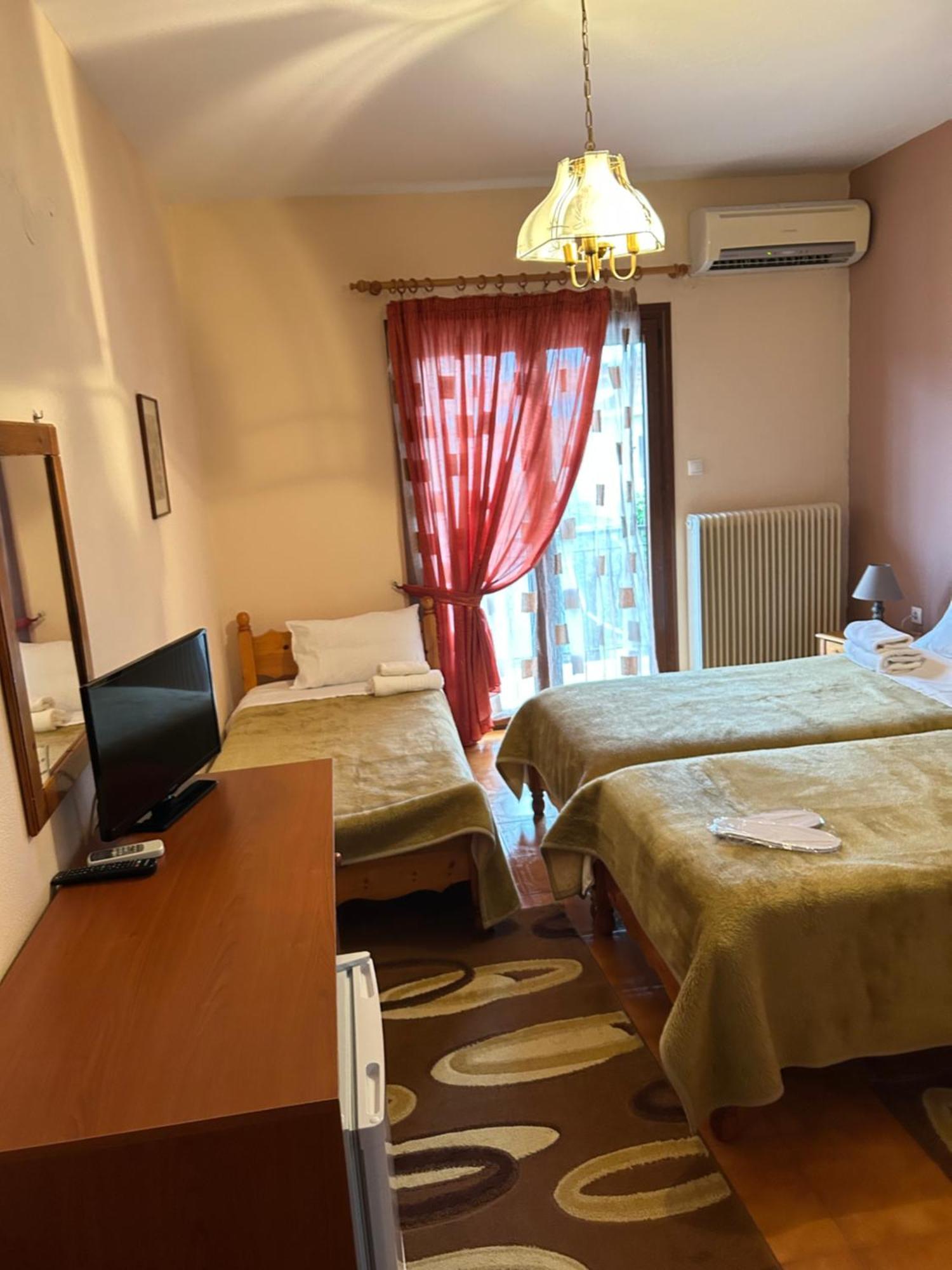 Hotel Aoos โคนิทซา ภายนอก รูปภาพ